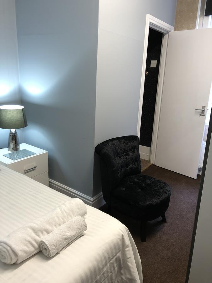 Edelweiss Guest House Douglas Esterno foto